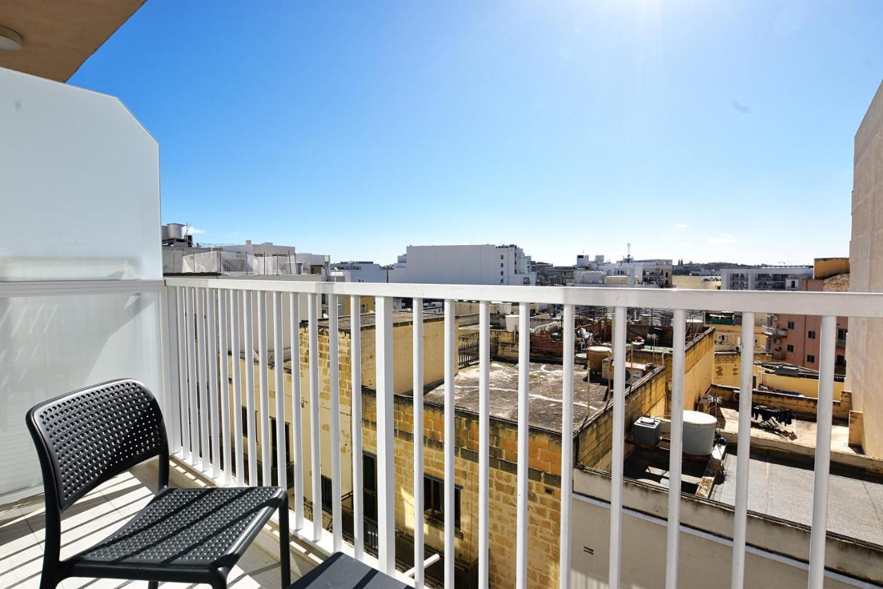 101 Moroni By Cast Renting Daire Gzira Dış mekan fotoğraf