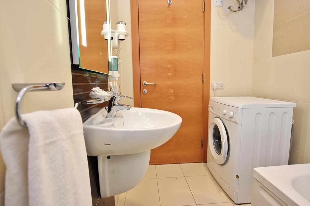 101 Moroni By Cast Renting Daire Gzira Dış mekan fotoğraf